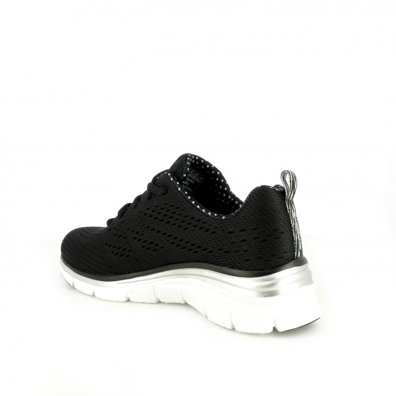 precio franquicia skechers